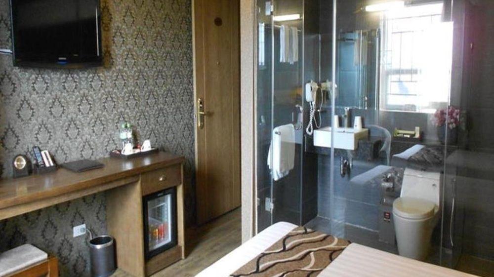 Venus Hotel